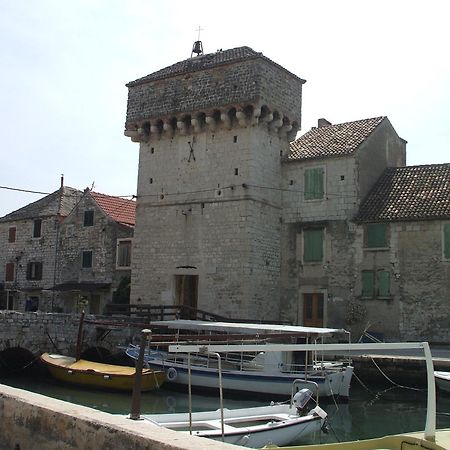 Apartment D & N Kaštela Kültér fotó