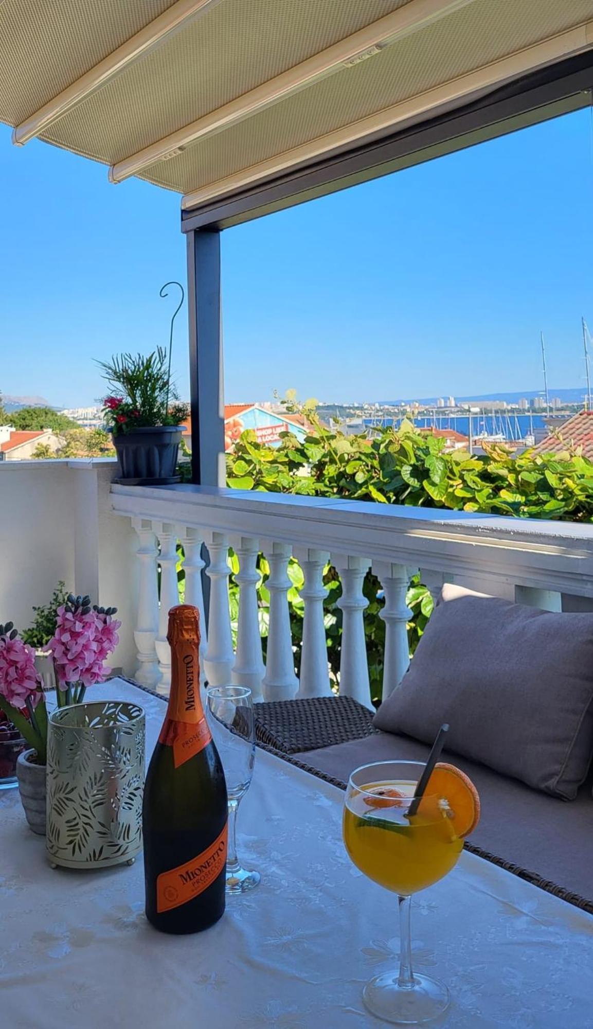 Apartment D & N Kaštela Kültér fotó