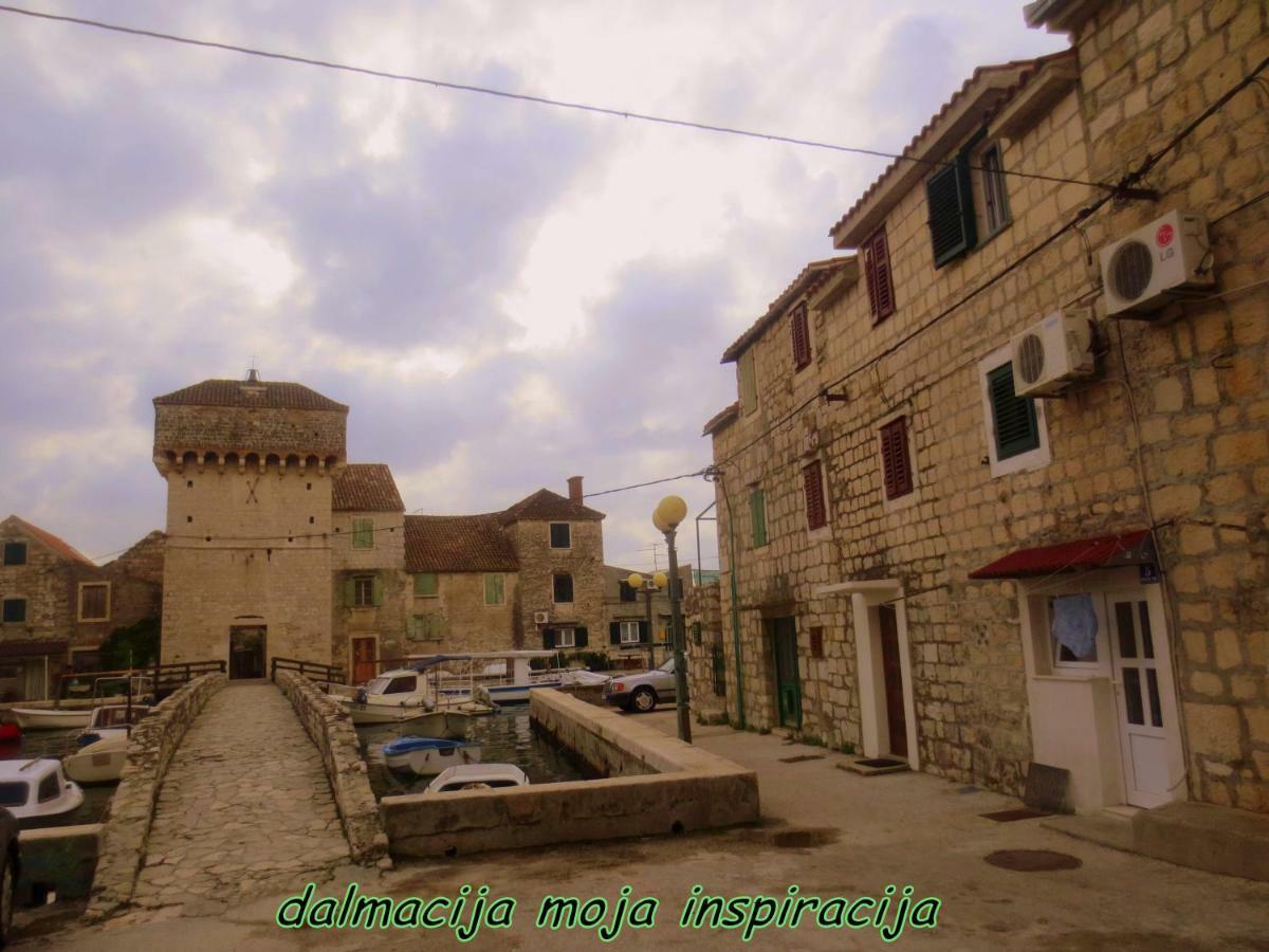 Apartment D & N Kaštela Kültér fotó