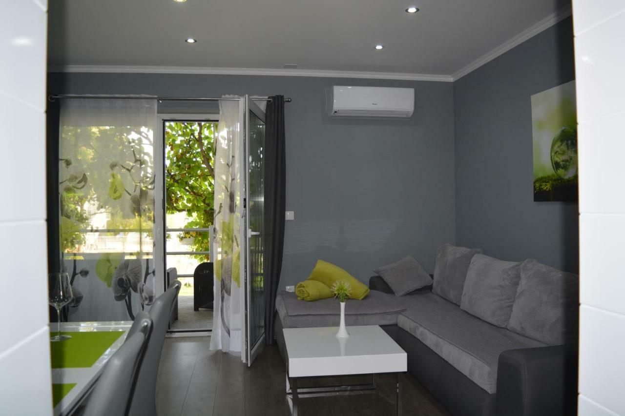 Apartment D & N Kaštela Kültér fotó