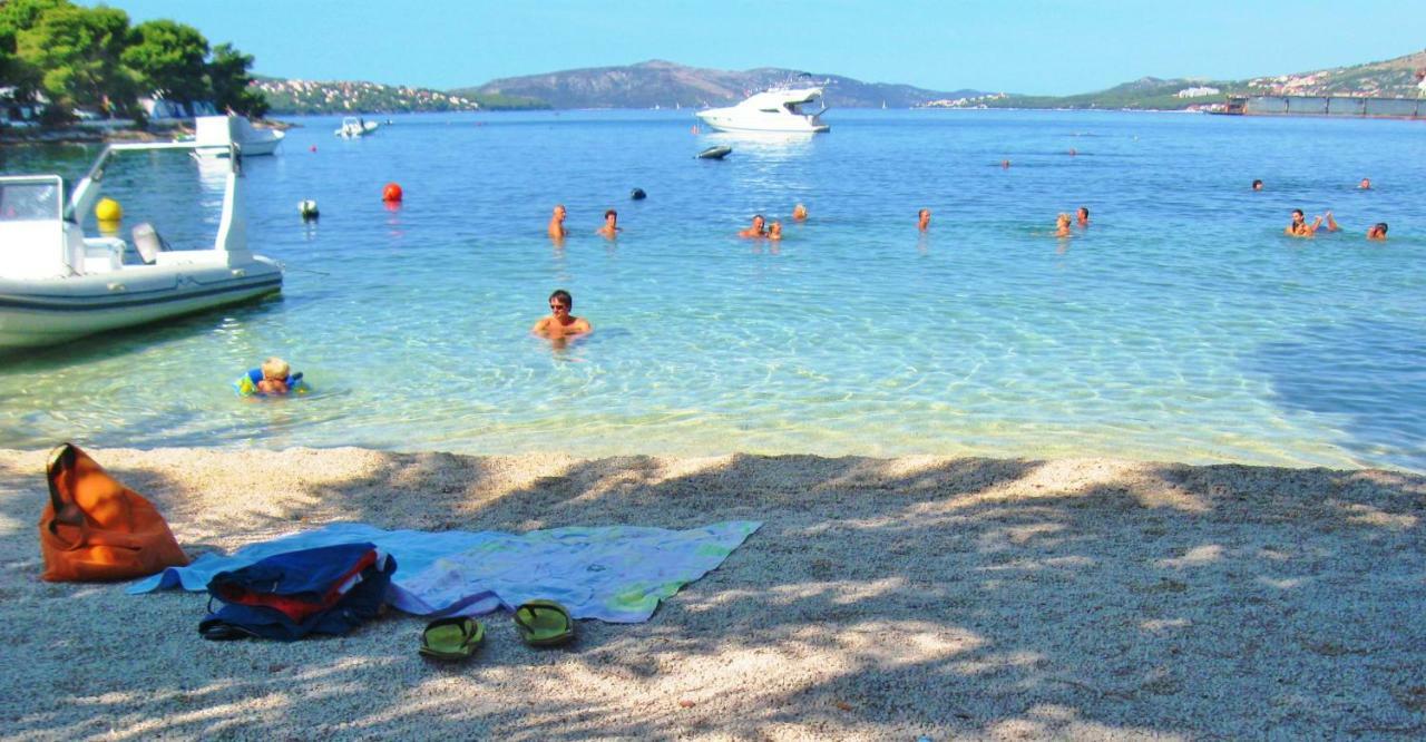 Apartment D & N Kaštela Kültér fotó